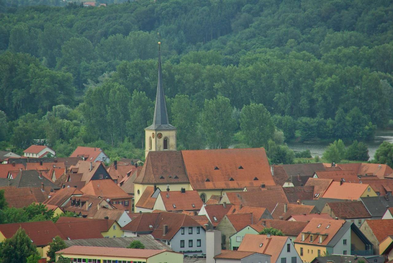 Ferienwohnung An Der Dorfmauer Зоммерах Экстерьер фото